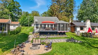 8917 E Circle Drive S Drive, Syracuse, IN 46567