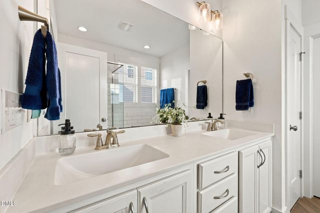 325 Underhill Way, Wendell, NC 27591