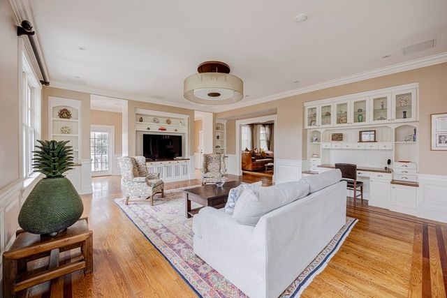 123 Sargent St, Newton, MA 02458