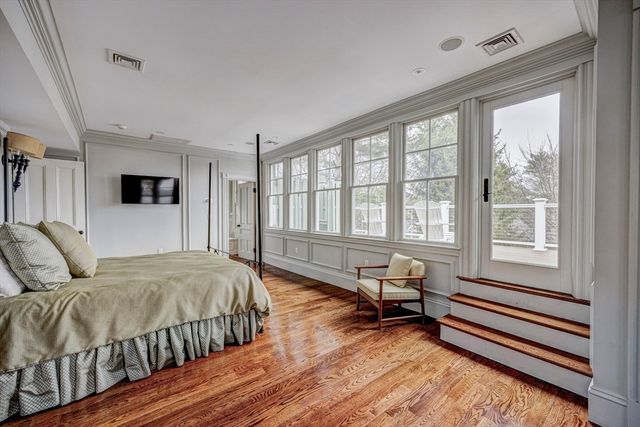 123 Sargent St, Newton, MA 02458