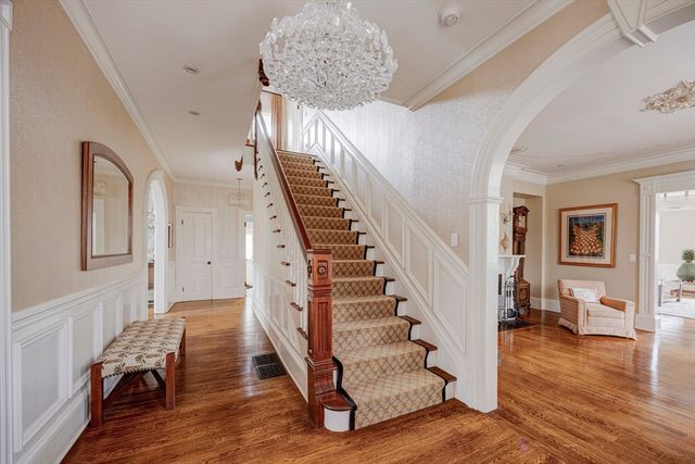 123 Sargent St, Newton, MA 02458