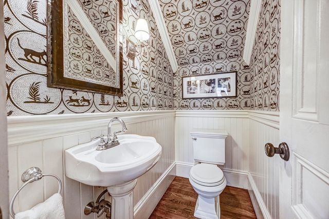 123 Sargent St, Newton, MA 02458