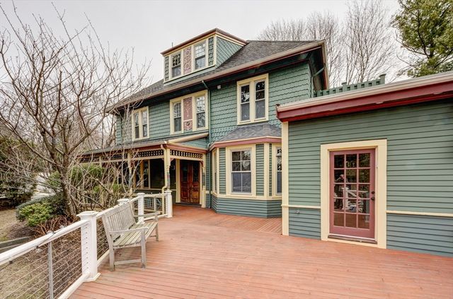 123 Sargent St, Newton, MA 02458