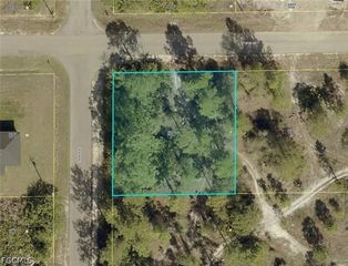 1307 W 13th ST, Lehigh Acres, FL 33972