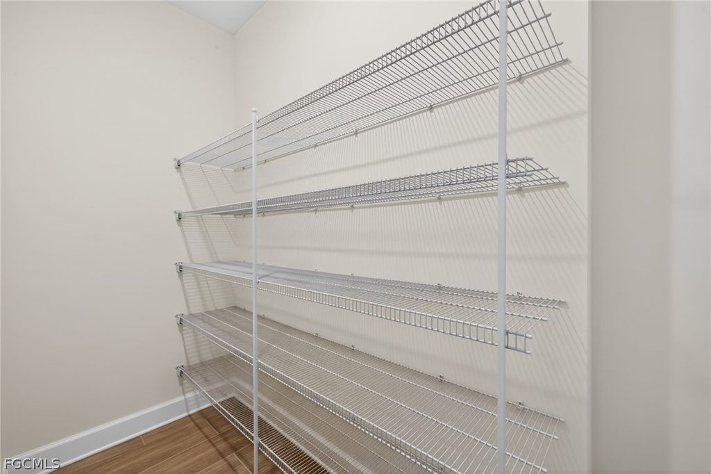 Image 11 of property listing at 615 SW 26th TER, Cape Coral, FL 33914