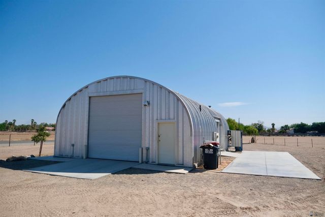 2411 E County 16 St, Yuma, AZ 85365