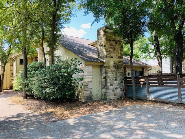 1713 Cinnamon PATH Studio, Austin, TX 78704