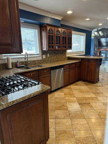 26429 Wilson Drive, Dearborn Heights City, MI 48127