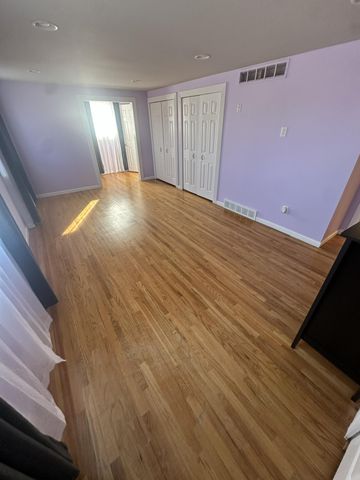 26429 Wilson Drive, Dearborn Heights City, MI 48127