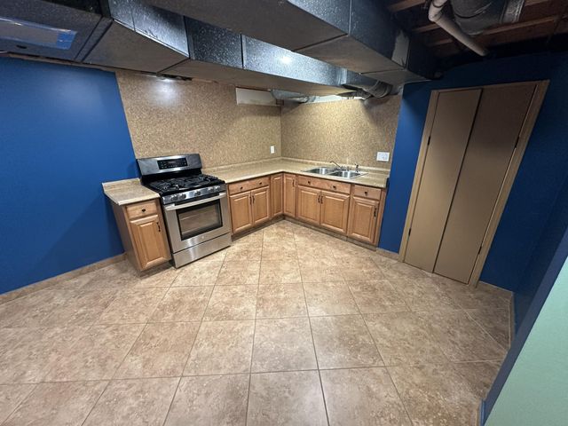 26429 Wilson Drive, Dearborn Heights City, MI 48127