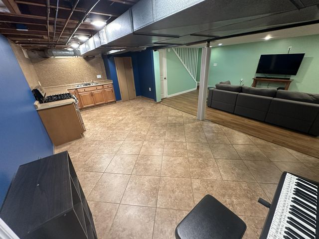 26429 Wilson Drive, Dearborn Heights City, MI 48127