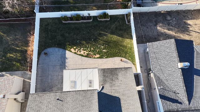 26429 Wilson Drive, Dearborn Heights City, MI 48127