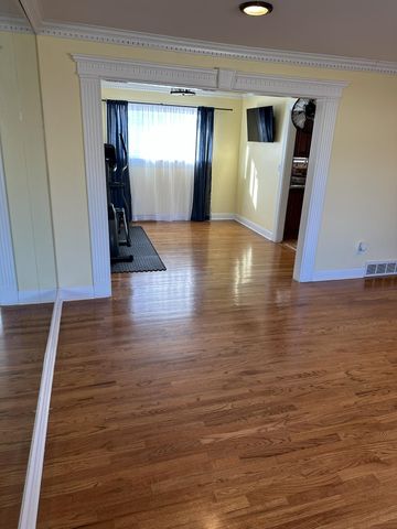 26429 Wilson Drive, Dearborn Heights City, MI 48127