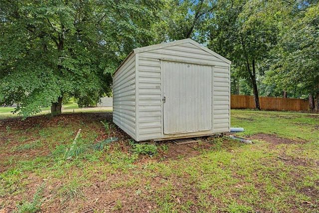 2760 New Macland Road, Powder Springs, GA 30127