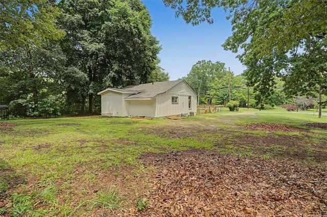 2760 New Macland Road, Powder Springs, GA 30127