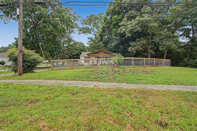 2760 New Macland Road, Powder Springs, GA 30127