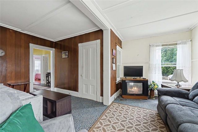 304 Indiana Avenue, Providence, RI 02905