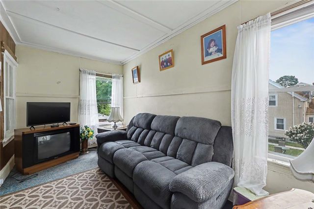 304 Indiana Avenue, Providence, RI 02905