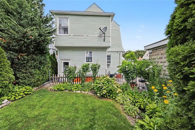 304 Indiana Avenue, Providence, RI 02905