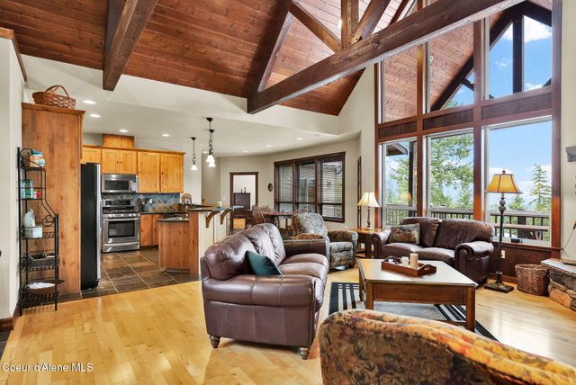 558 Grouse Hill RD, Bonners Ferry, ID 83805