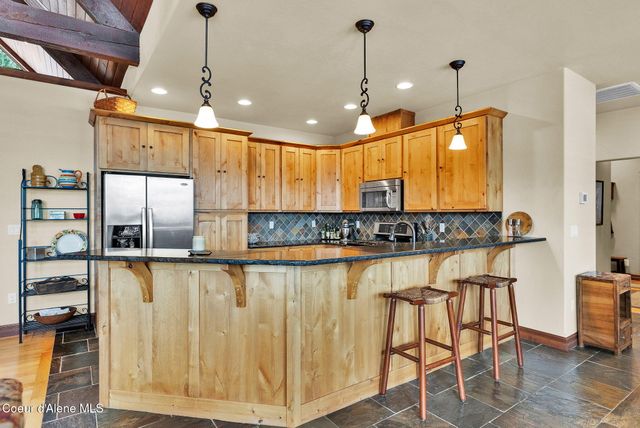 558 Grouse Hill RD, Bonners Ferry, ID 83805