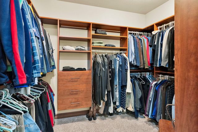 558 Grouse Hill RD, Bonners Ferry, ID 83805