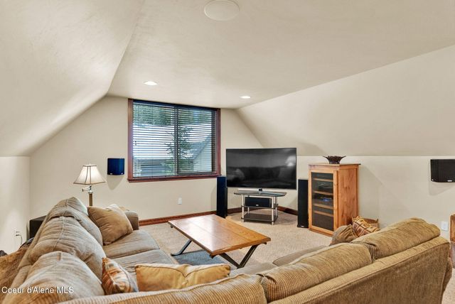 558 Grouse Hill RD, Bonners Ferry, ID 83805