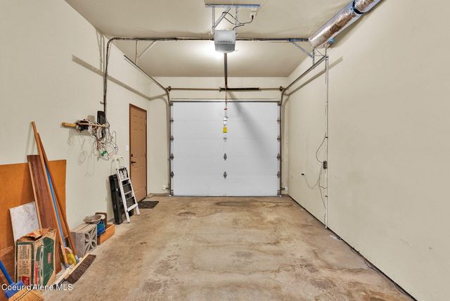 558 Grouse Hill RD, Bonners Ferry, ID 83805