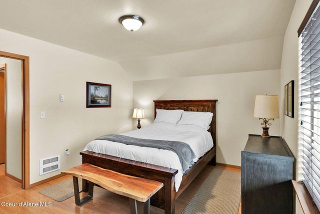 558 Grouse Hill RD, Bonners Ferry, ID 83805