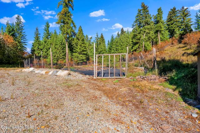 558 Grouse Hill RD, Bonners Ferry, ID 83805