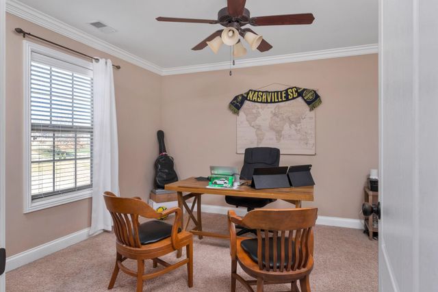 219 Amana Dr, Lebanon, TN 37087