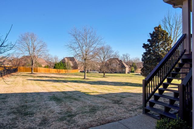 219 Amana Dr, Lebanon, TN 37087