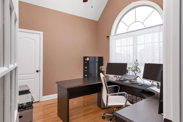 219 Amana Dr, Lebanon, TN 37087