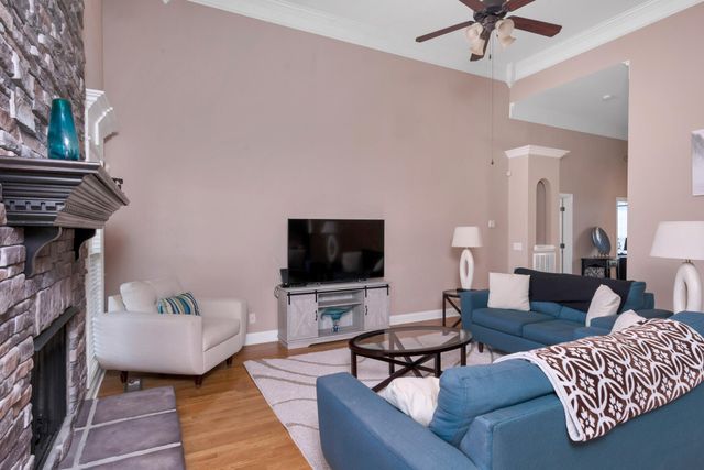 219 Amana Dr, Lebanon, TN 37087