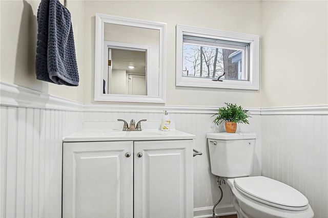 383 Wimbledon Road, Irondequoit, NY 14617