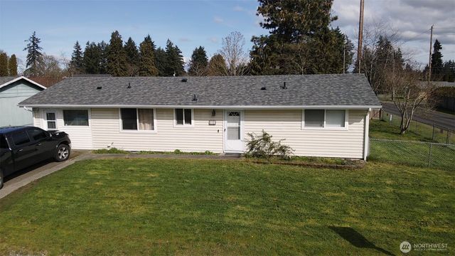 17123 E 6th Avenue Ct, Spanaway, WA 98387