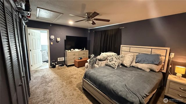 17123 E 6th Avenue Ct, Spanaway, WA 98387