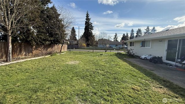 17123 E 6th Avenue Ct, Spanaway, WA 98387