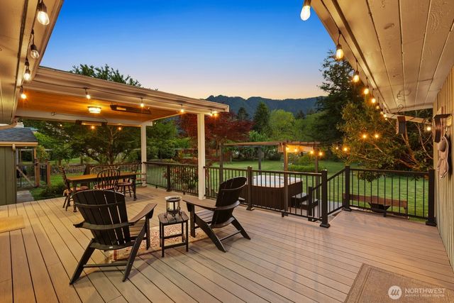 13317 424th Avenue SE, North Bend, WA 98045