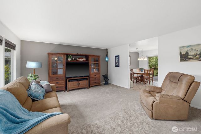 13317 424th Avenue SE, North Bend, WA 98045