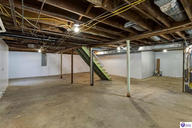 311 N Mulberry Street, Elizabethtown, KY 42701