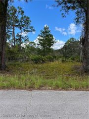 549 Vanguard Avenue NW, Lake Placid, FL 33852