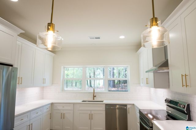 2580 SCURLOCK ROAD, Helena, AL 35080