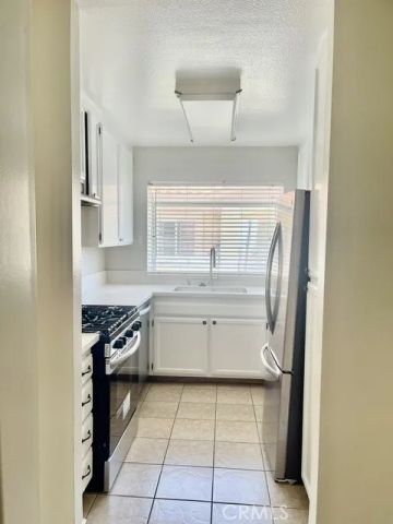 43469 W 30th Street West 1, Lancaster, CA 93536