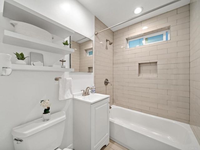 367 Hedge Way, Chula Vista, CA 91910