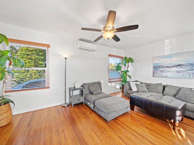 367 Hedge Way, Chula Vista, CA 91910