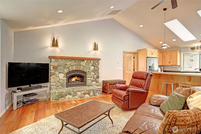 12411 246th Street NE, Arlington, WA 98223