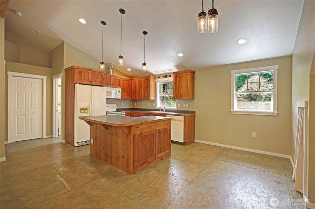 12411 246th Street NE, Arlington, WA 98223