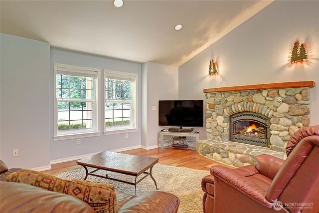 12411 246th Street NE, Arlington, WA 98223