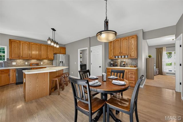 7 Stansbury Way, St Peters, MO 63376